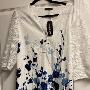 White Top with Blue Flowers XL  3/4 sleeve